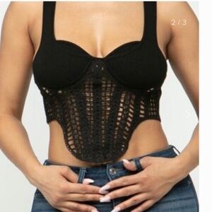 Hera Collection Women’s Crochet Crop Top Size L